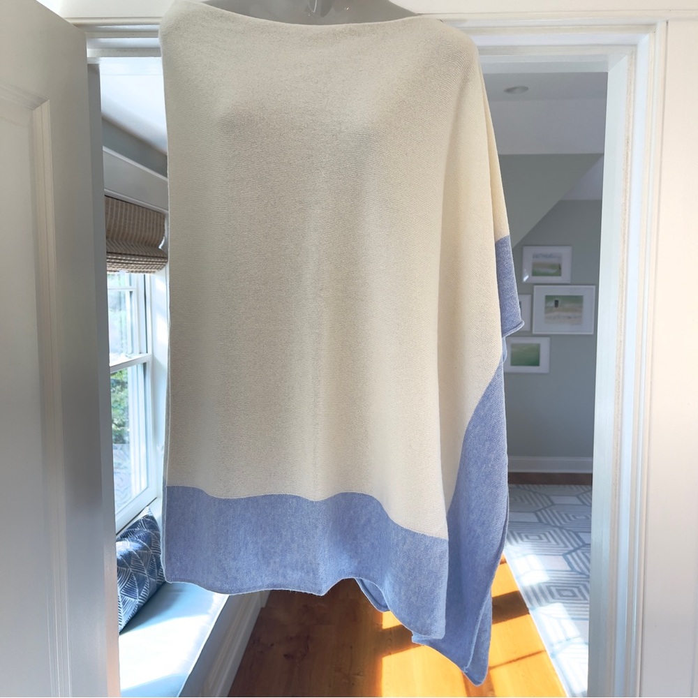 HAWICO Cashmere Womens Poncho White Blue Sweater SCOTLAND No Size New w/ Tag